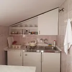 Ada ホテル